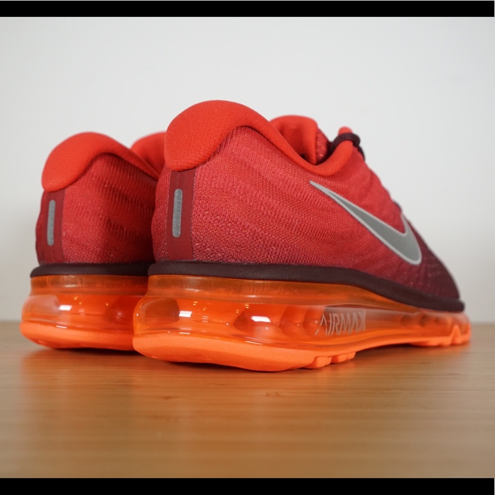 Nike Air Max 2017 Maroon Red Running Shoes - Picture 2 of 8